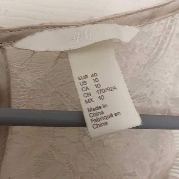 H&M Top - Picture 3 of 5